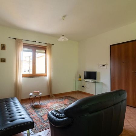 Appartamento In Centro Tortolì Exterior foto